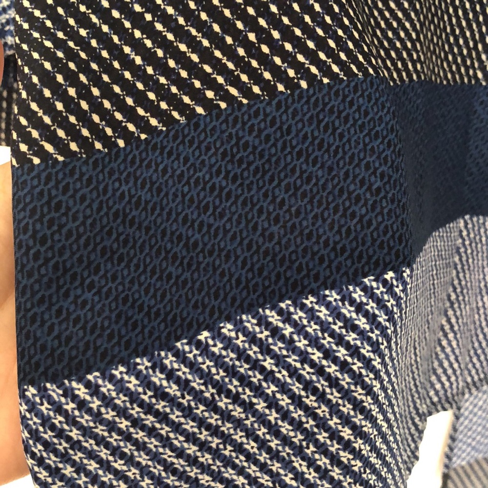 BCBG Top - Picture 5 of 6